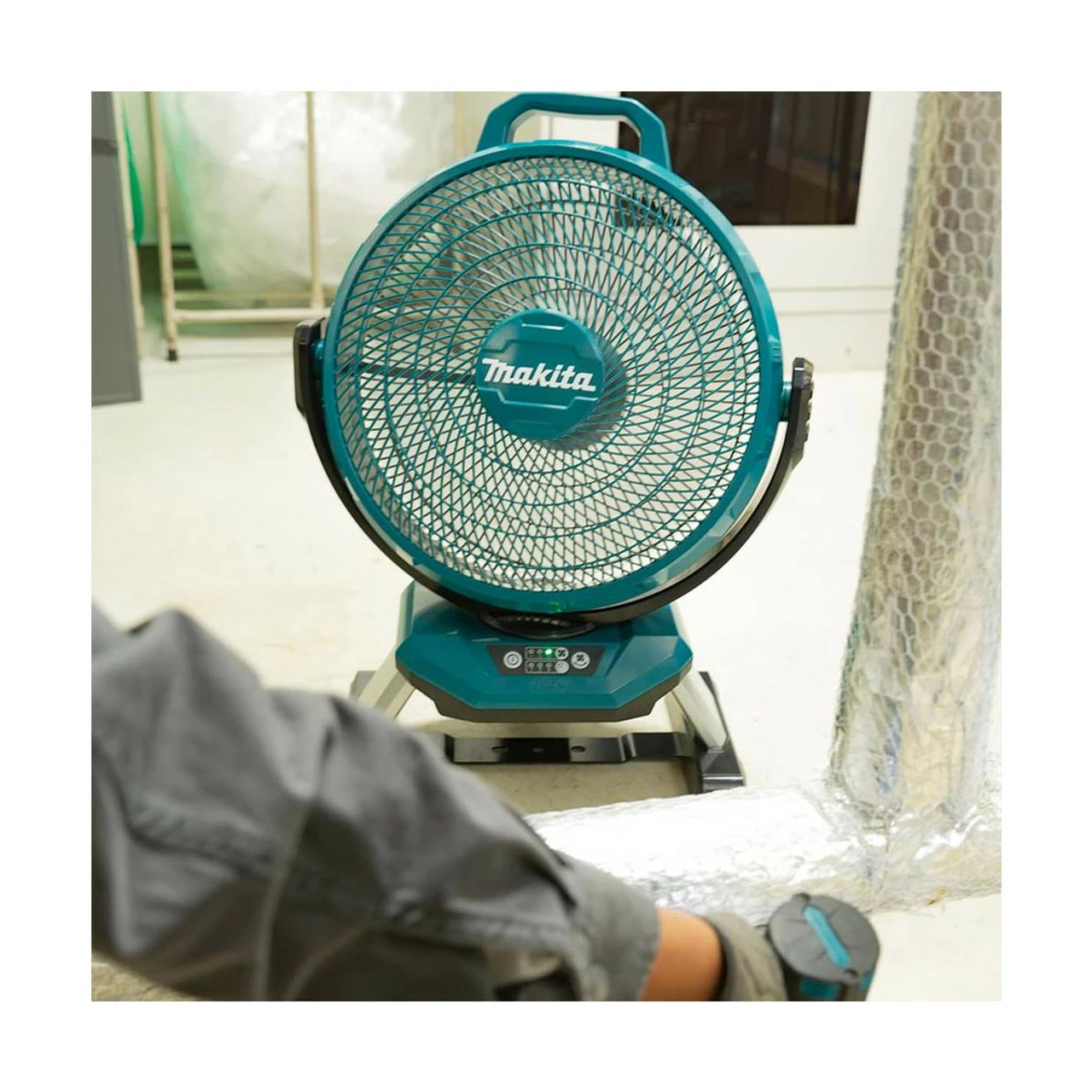 Budget βοΈ Makita DCF301Z 18V/14.4V LXT 330mm Cordless Portable Fan (Body Only) π 5 Budget βοΈ Makita DCF301Z 18V/14.4V LXT 330mm Cordless Portable Fan (Body Only) π - Image 5