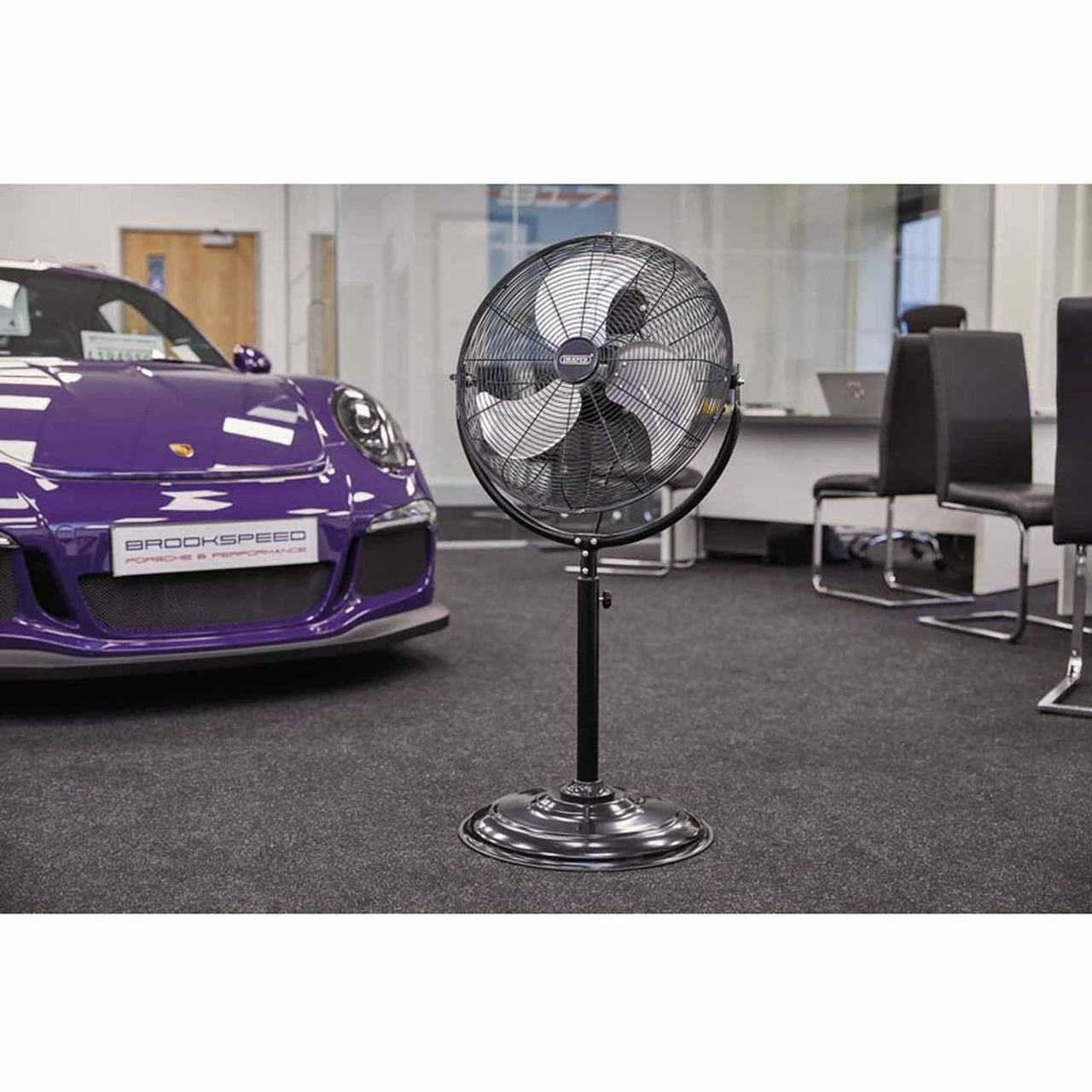 Budget π Draper 70429 18"/450mm Pedestal Fan 120W 230V β 2 Budget π Draper 70429 18"/450mm Pedestal Fan 120W 230V β - Image 2