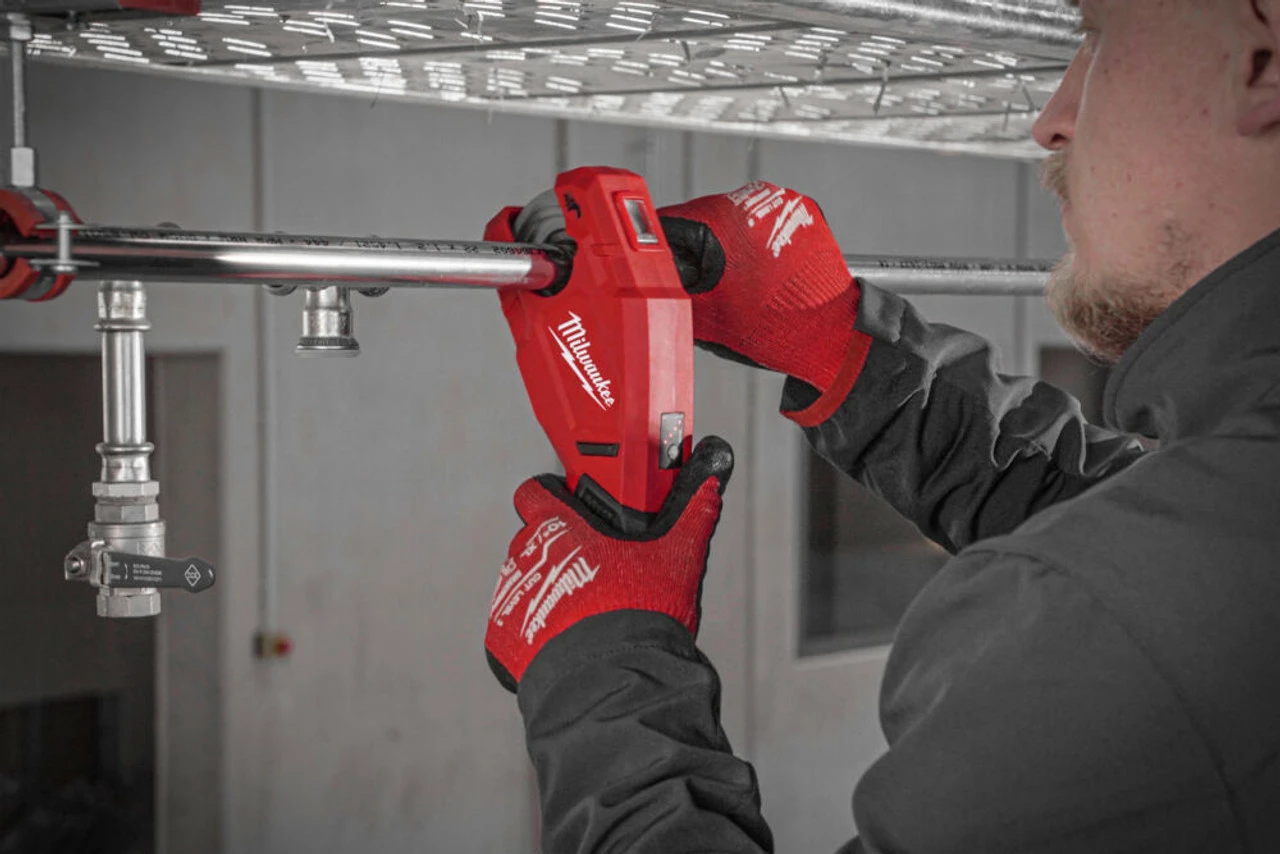 Brand new 😉 Milwaukee M12 PCSS-0 Raptor™ 12V Brushless Stainless Steel Pipe Cutter (Body Only) 😉 17 Brand new 😉 Milwaukee M12 PCSS-0 Raptor™ 12V Brushless Stainless Steel Pipe Cutter (Body Only) 😉 - Image 17
